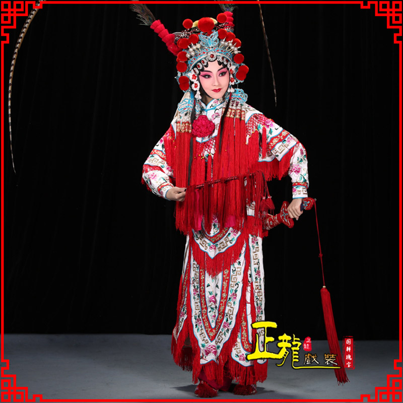 行唐刀马旦改容战父 软绉镶边女改良靠